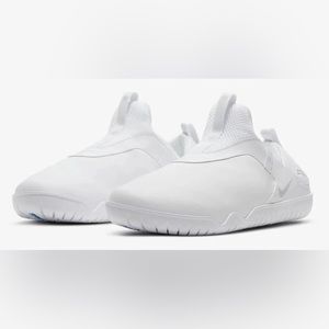 Nike Air Zoom Pulse Shoes SIZE 6.5 Women